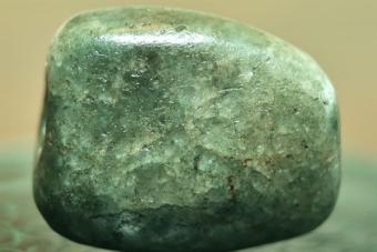 Камень жадеит — его магические свойства, кому подходит по знаку Зодиака